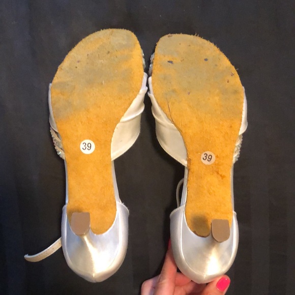 Women’s rhinestone wedding shoes size 8 - Picture 6 of 9